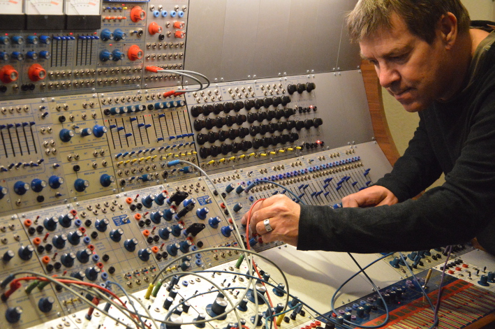 Roland Kuit Buchla 200 studio 4